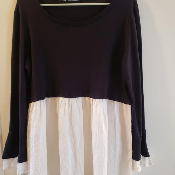 Tops - Womens shop basic black white peasant shirt large